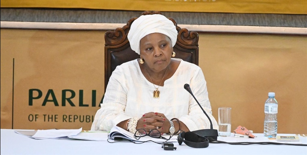 National Assembly Speaker Nosiviwe Mapisa-Nqakula Speaker Nosiviwe Mapisa-Nqakula said she is not corrupt. Photo by GCIS