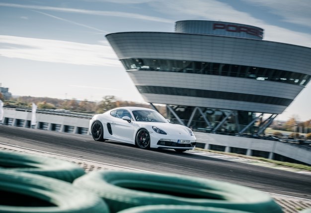 <i> Image: Porsche </i>
