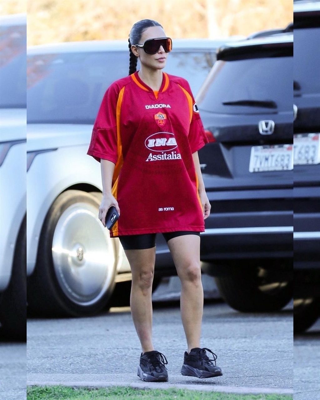 Kim Kardashian's Roma Shirt Soccer Jersey Spikes on Search