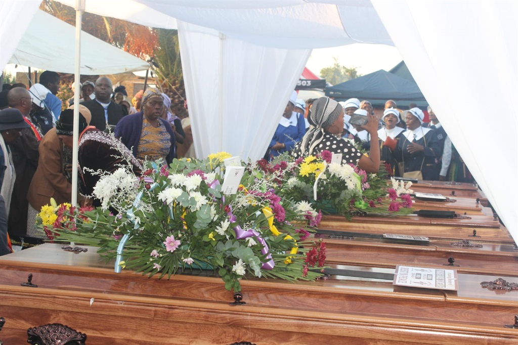 Five coffins of the Tlometsane family members 