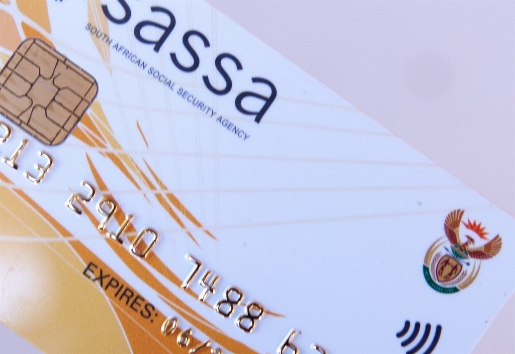 Easter weekend will see many Sassa beneficiaries hang high and dry. 