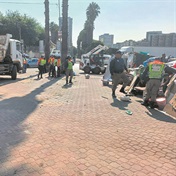 ASIYI NDAWO - Relief as shacks are removed in Jozi!