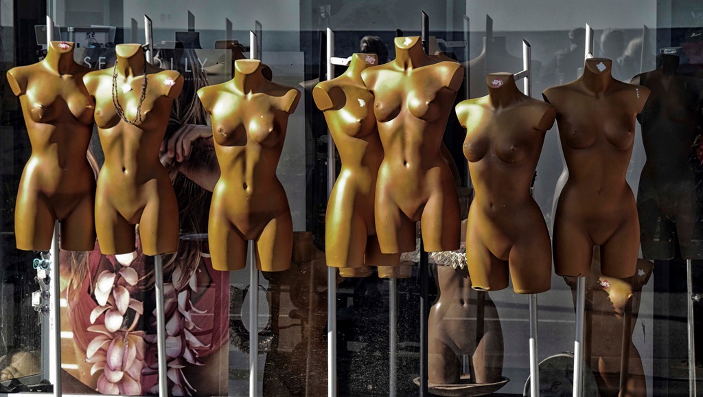 Mannequins in a shop window