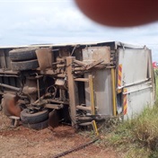 Truck driver with illicit cigarettes crashes, dies!
