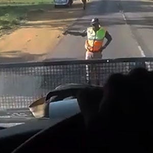 truck driver refuses to follow police instructions