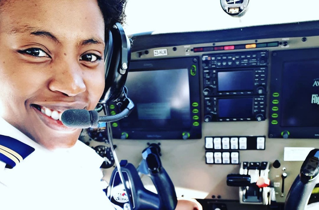 Reneilwe Sehlake has her sights on being a commercial pilot one day. 
