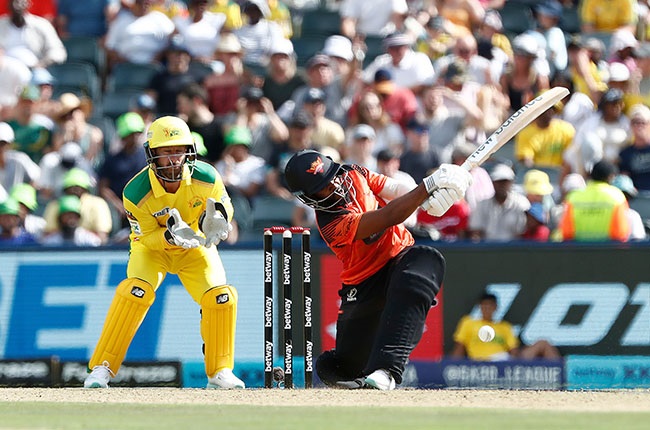 News24.com | Chuffed Faf implores re-born Temba to continue riding the wave: 'If you're in form, cash in'