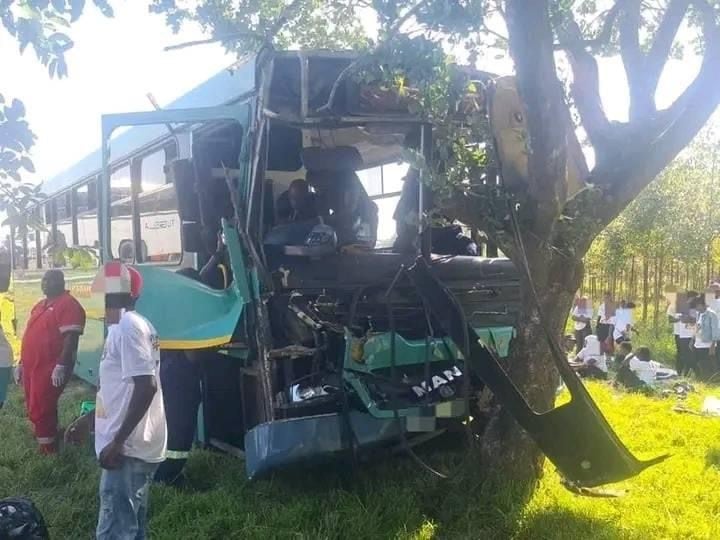 Buses transporting IFP members crashed on the N3 on Sunday, 10 March.