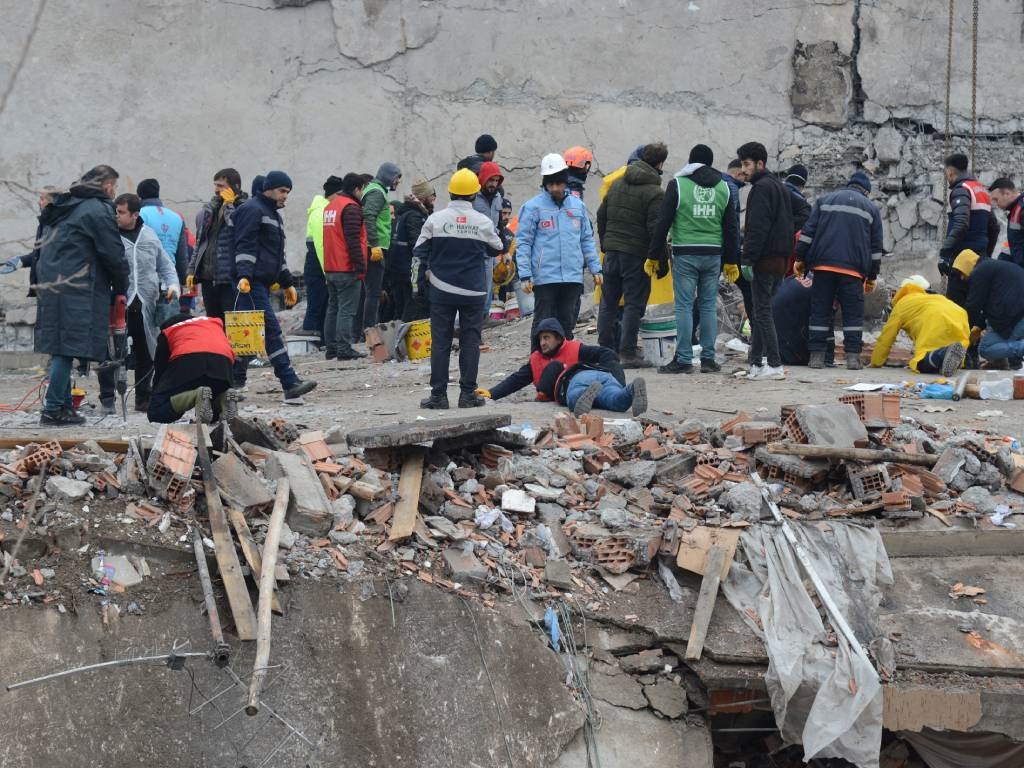 News24.com | Turkish national in SA tells of how parents escaped deadly earthquakes