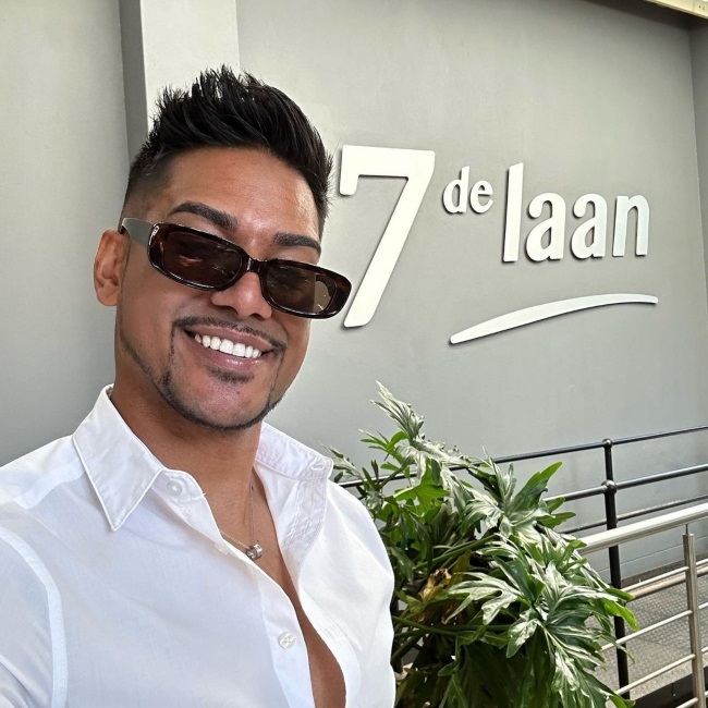 Meet the man behind 7de Laan's charming and mysterious new doctor You