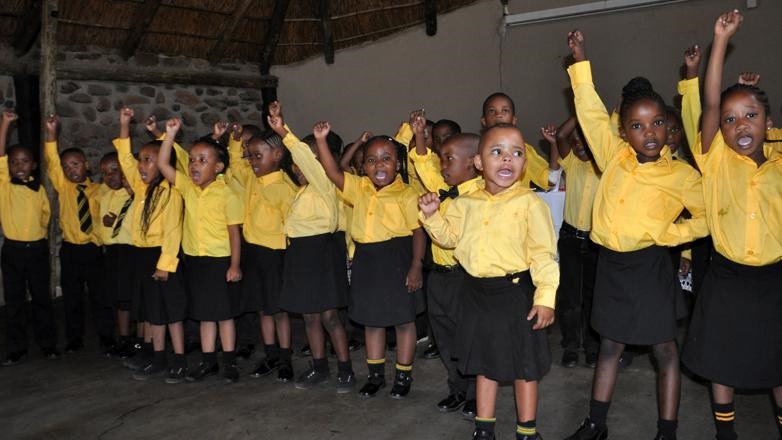 Kids from Leseding Day Care Centre sing at their graduation ceremony on Paradys Experimental Farm.                             Photo by Kabelo Tlhabanelo