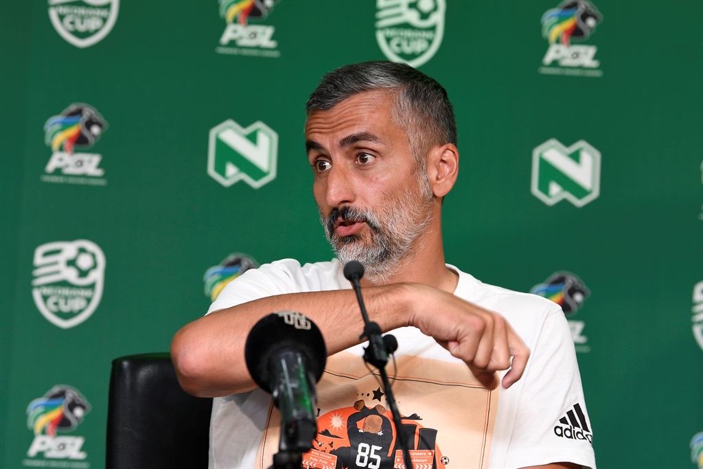 Scott Chickelday is the new strikers coach of Orlando Pirates – ThamiSoccer