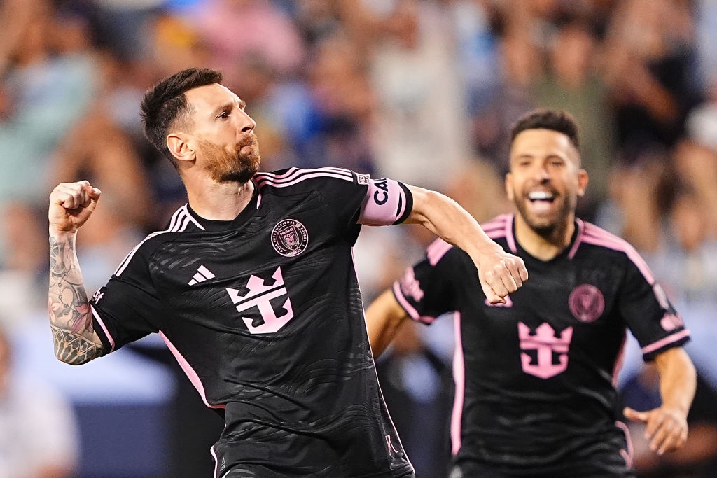 KANSAS CITY, MISSOURI - APRIL 13: Lionel Messi #10 of Inter Miami celebrates after scoring a goal during the second half of a Major League Soccer game against Sporting Kansas City at Arrowhead Stadium on April 13, 2024 in Kansas City, Missouri. (Photo by Kyle Rivas/Getty Images)