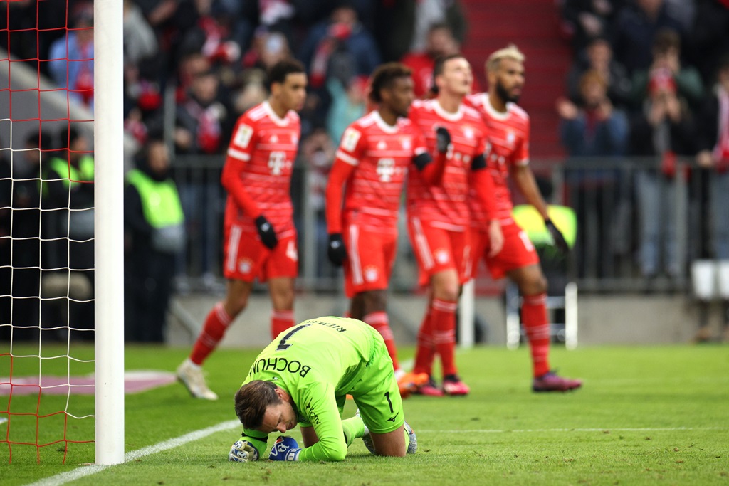 MUNICH, GERMANY - FEBRUARY 11: Manuel Riemann of VfL Bochum looks dejected after Kingsley Coman (obscured) of Bayern Munich scores the teams second goal during the Bundesliga match between FC Bayern MÃ¼nchen and VfL Bochum 1848 at Allianz Arena on February 11, 2023 in Munich, Germany. (Photo by Adam Pretty/Getty Images)