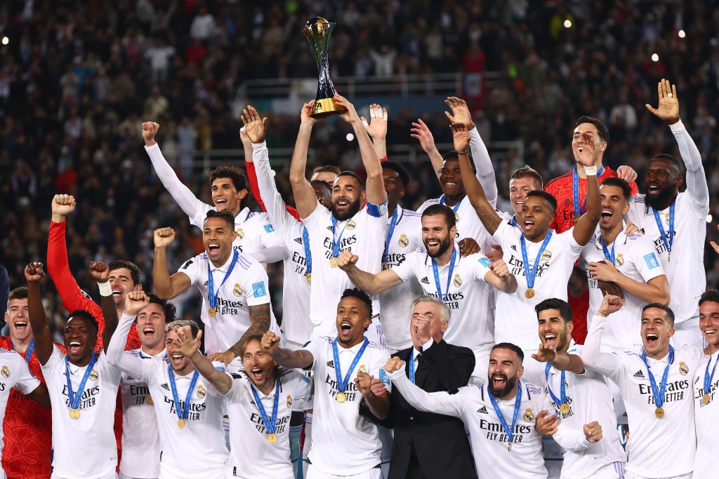 RABAT, MOROCCO - FEBRUARY 11: Karim Benzema of Real Madrid lifts the trophy following the FIFA Club World Cup Morocco 2022 Final match between Real Madrid v Al Hilal at Prince Moulay Abdellah on February 11, 2023 in Rabat, Morocco. (Photo by Chris Brunskill/Fantasista/Getty Images)