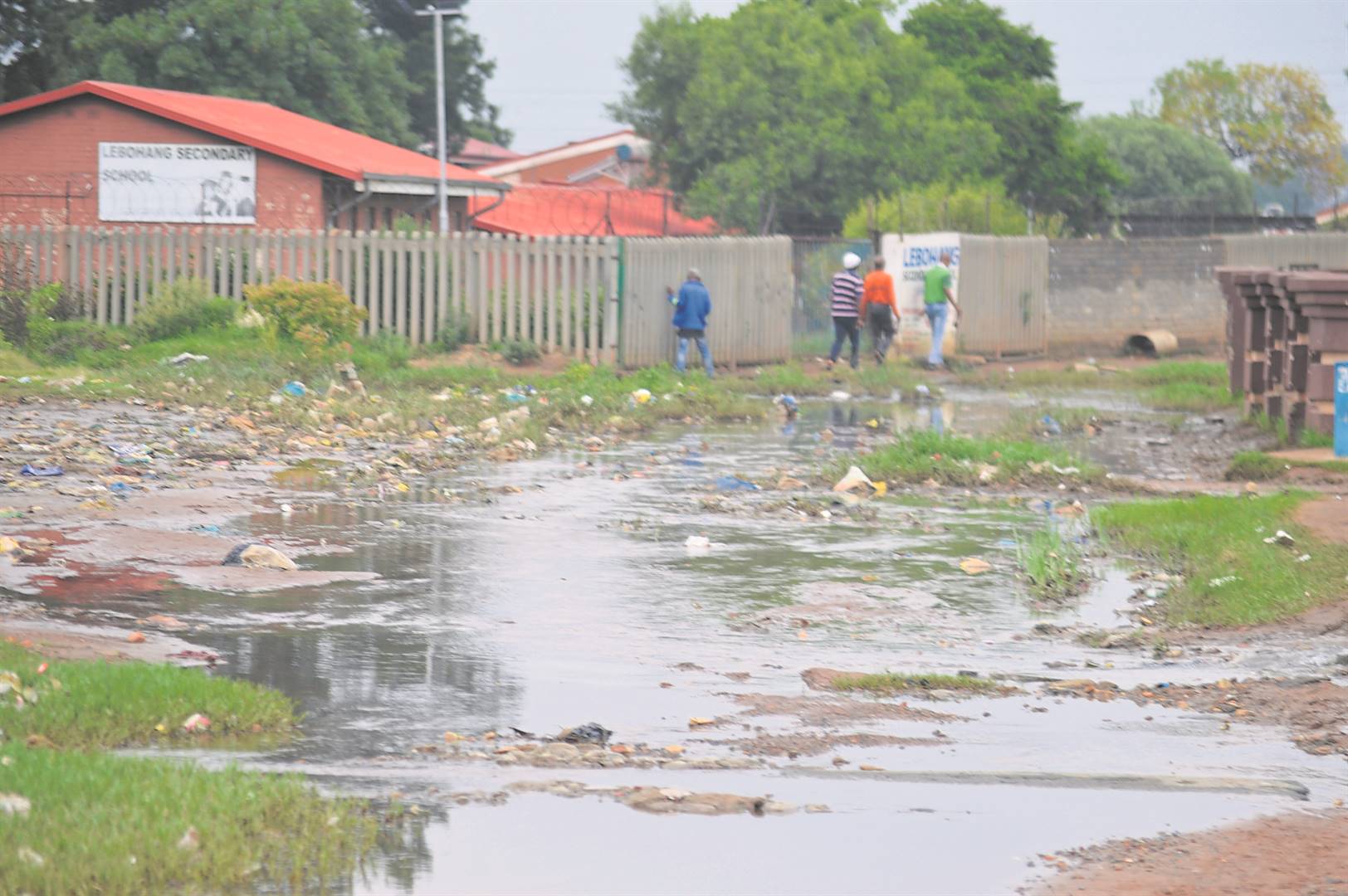 Sewage flowing to Lebohang Secondary School.       Photo by    Tumelo Mofokeng