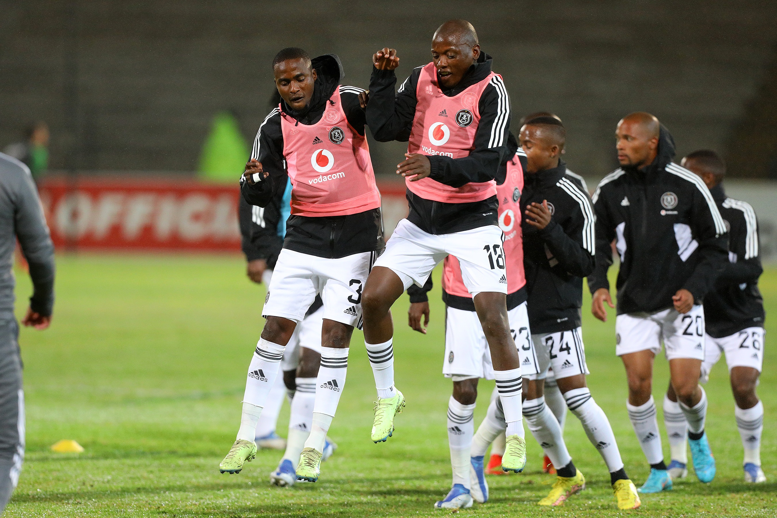 Pirates look set to send two midfielders out on loan