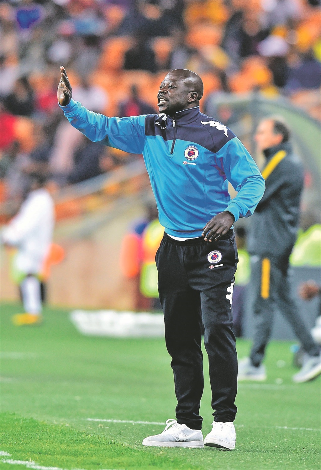 Supersport United coach Kaitano Tembo says it will take more than than just the Venda heat to stop them from taking all three points against Black Leopards.
Photo: Themba Makofane 
