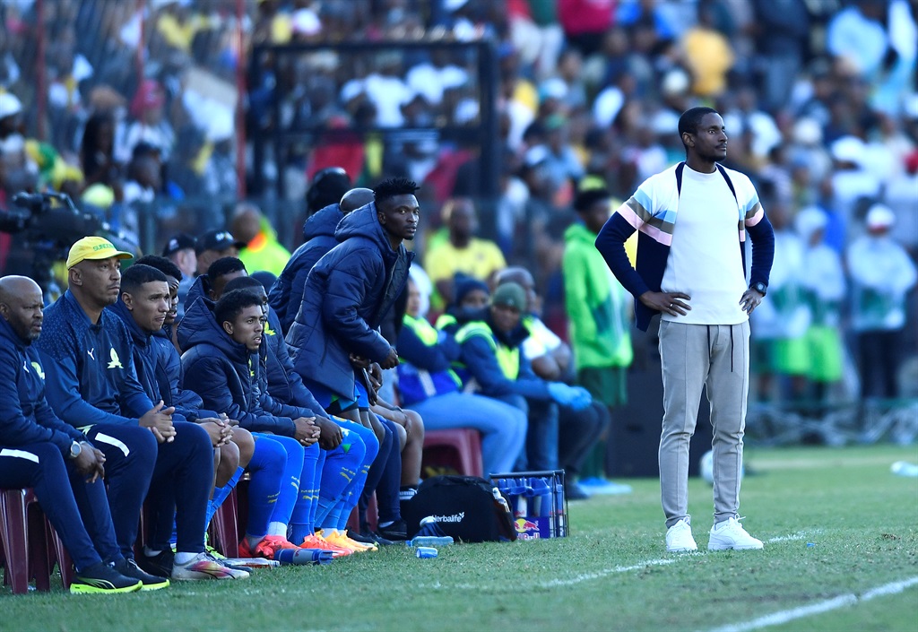STELLENBOSCH, SOUTH AFRICA - MAY 05: Head Coach, Rhulani Mokwena of Sundowns during the Nedbank Cup semi final match between Stellenbosch FC and Mamelodi Sundowns at Danie Craven Stadium on May 05, 2024 in Stellenbosch, South Africa. (Photo by Ashley Vlotman/Gallo Images),?C!¥=N7Ô¾?Òëmîwí