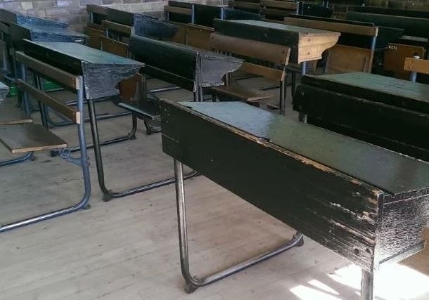 School desks. (Duncan Alfreds, News24, file)