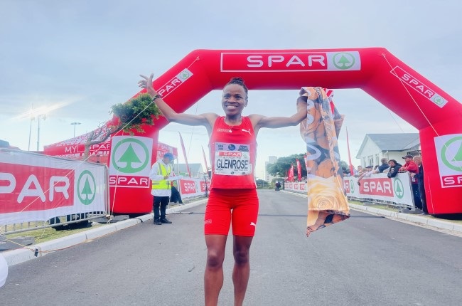 Spar Challenge Grand Prix winner Glenrose Xaba victorious at the finish line in Cape Town on Sunday. (Adnaan Mohamed/Supplied)