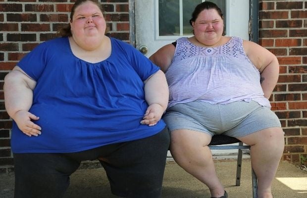 New series on TLC: Meet the sisters who weigh 500 kg | Life