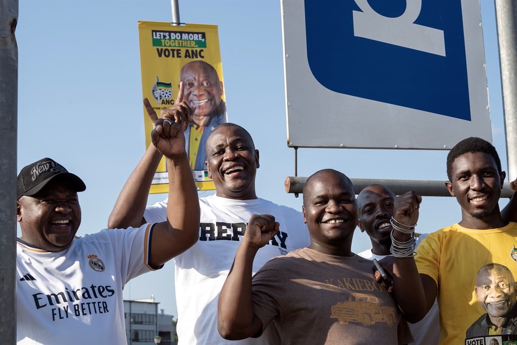 ANC supporters in Tzaneen. (Luke Daniel/News24)