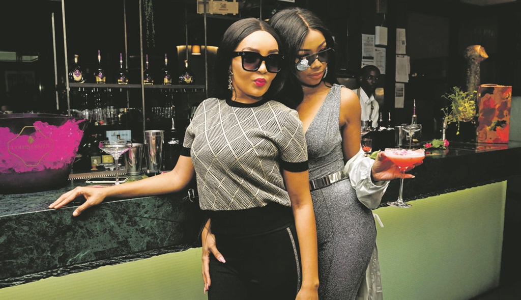 Bonang and Pinky had a ball posing with Queen B’s signature cocktail, which tasted like fresh roses