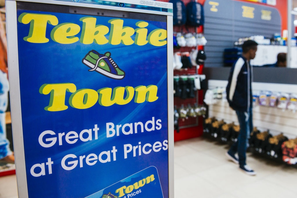 Een van Tekkie Town se skoenwinkels in Pretoria.