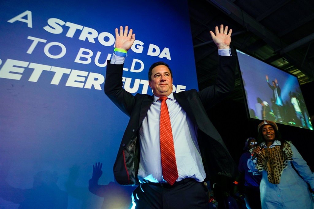 News24.com | Prove doubters wrong, claw back lost ground, Steenhuisen tells DA congress ahead of election results