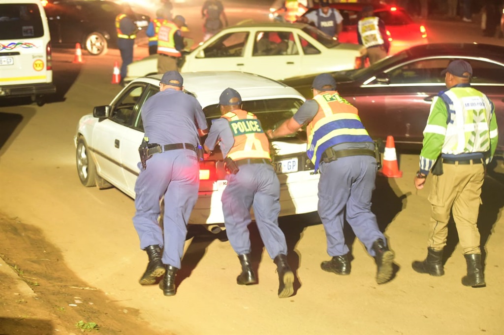 Police and other law enforcement agencies were out in full force during the Okae Molao operation in Tshwane at the weekend. Photo by Raymond Morare 