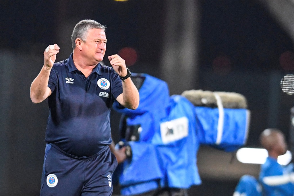 PRETORIA, SOUTH AFRICA - FEBRUARY 08:    SuperSport United coach Gavin Hunt during the Nedbank Cup, Last 32 match between SuperSport United and Dondol Stars at Lucas Moripe Stadium on February 08, 2023 in Pretoria, South Africa. (Photo by Lefty Shivambu/Gallo Images)