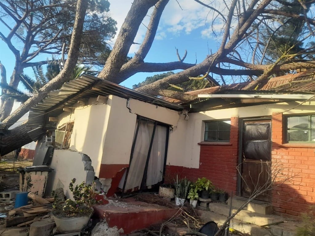 Top Stories Tamfitronics Wind injury in Kayamandi, Stellenbosch.  (Provided)