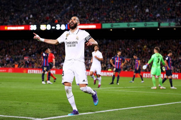 Karim Benzema is the first Real Madrid player with a hat trick at Camp Nou  since Ferenc Puskás in 1963 