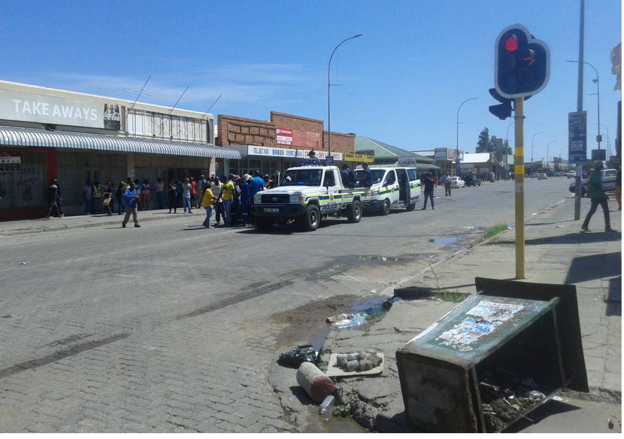 AFTER THE WATER WARS Protesters overturned municipal bins in Market Street, in Vryburg’s CBD, on Wednesday and trashed the road. They demanded that government deal with corruption and service delivery backlogs, including the water shortage