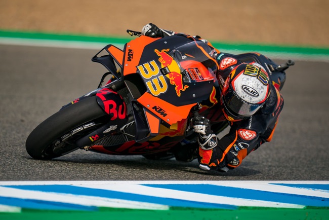 Brad Binder of South Africa and Red Bull KTM Factory Racing rides at Circuito de Jerez on April 30, 2021 in Jerez de la Frontera, Spain. 