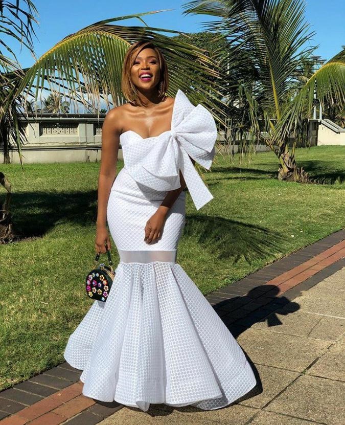 Actress Mo Setumo will co-host Motsweding FM's drive time show