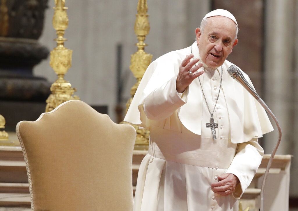 pope-francis-had-breakfast-and-walked-after-operation-news24
