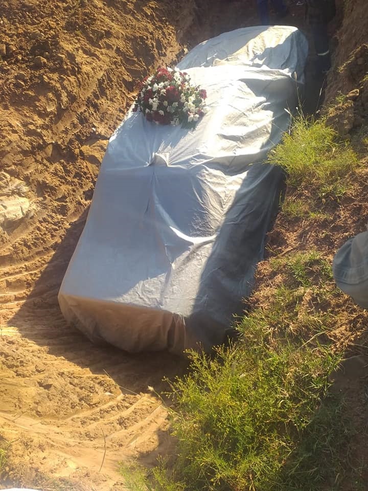 Tshekede Bufton Pitso was buried in his Mercedes Benz in Sterkspruit on Saturday. (Facebook/Mfundo Nqata Bongela)
