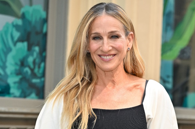 Sarah Jessica Parker Grey Top: Channel Her Look