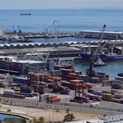 Fruit exports plummet as Cape Town port catastrophe worsens 