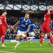 Liverpool's Premier League title bid rocked by Everton, Man United survive Blades scare