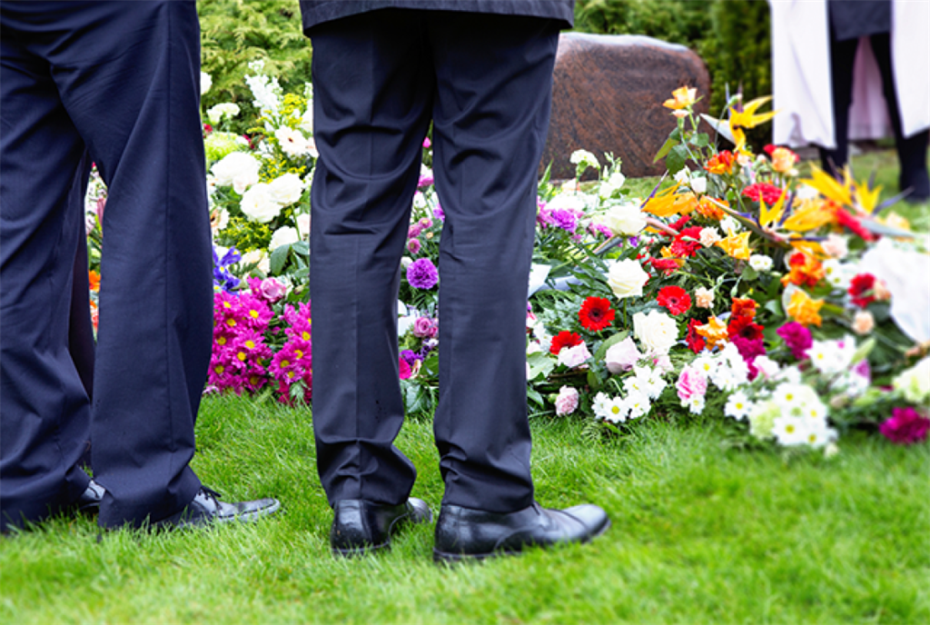TIPS ON HOW TO ACT AT A FUNERAL Daily Sun