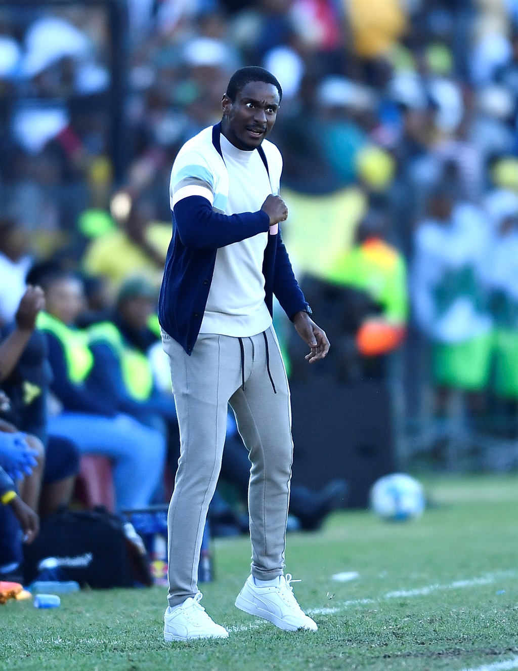 STELLENBOSCH, SOUTH AFRICA - MAY 05: Head Coach, Rhulani Mokwena of Sundowns during the Nedbank Cup semi final match between Stellenbosch FC and Mamelodi Sundowns at Danie Craven Stadium on May 05, 2024 in Stellenbosch, South Africa. (Photo by Ashley Vlotman/Gallo Images)