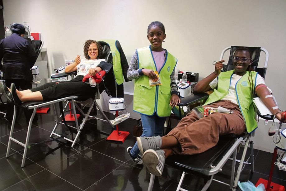 Phindokuhle Mbambo, Aline Toba, and Akhona Gwente also supporting the blood drive.
 