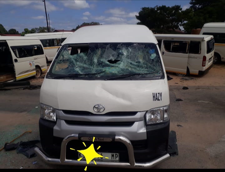 A 41 taxi driver was shot and killed during a taxi violence on Tuesday morning.
