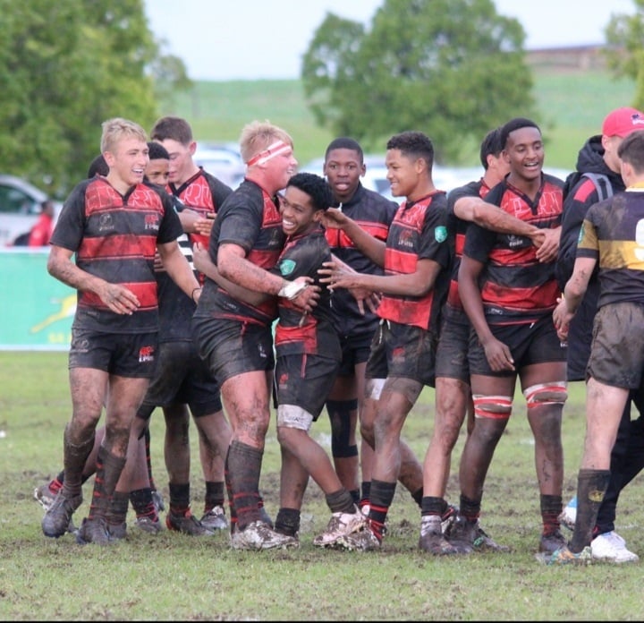 The EP players celebrating a victory at last year's u/16 Week. 