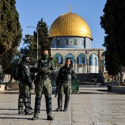 Clashes as Israeli police enter Jerusalem's Al-Aqsa mosque