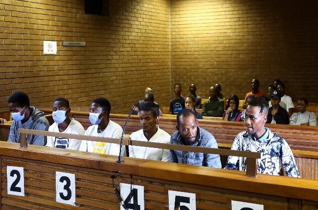 Kaizer Chiefs player’s murder accuseds’ bail bid hearing to resume Tuesday