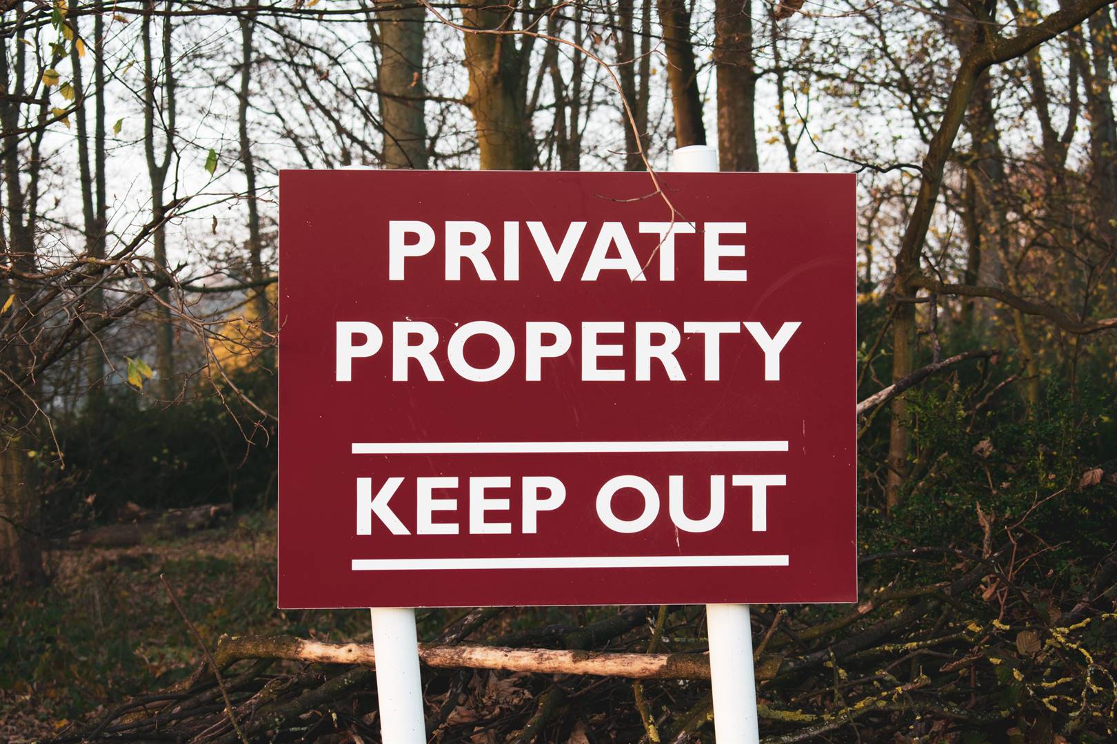Private property. Частная собственность табличка. Частная собственность картинки. Private property keep.